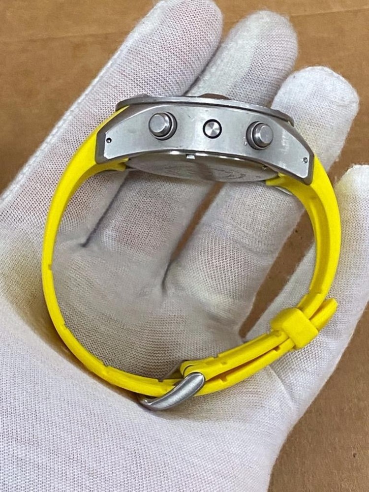 SCUBAPRO MANTIS (M1) DIVE COMPUTER WATCH- USED.