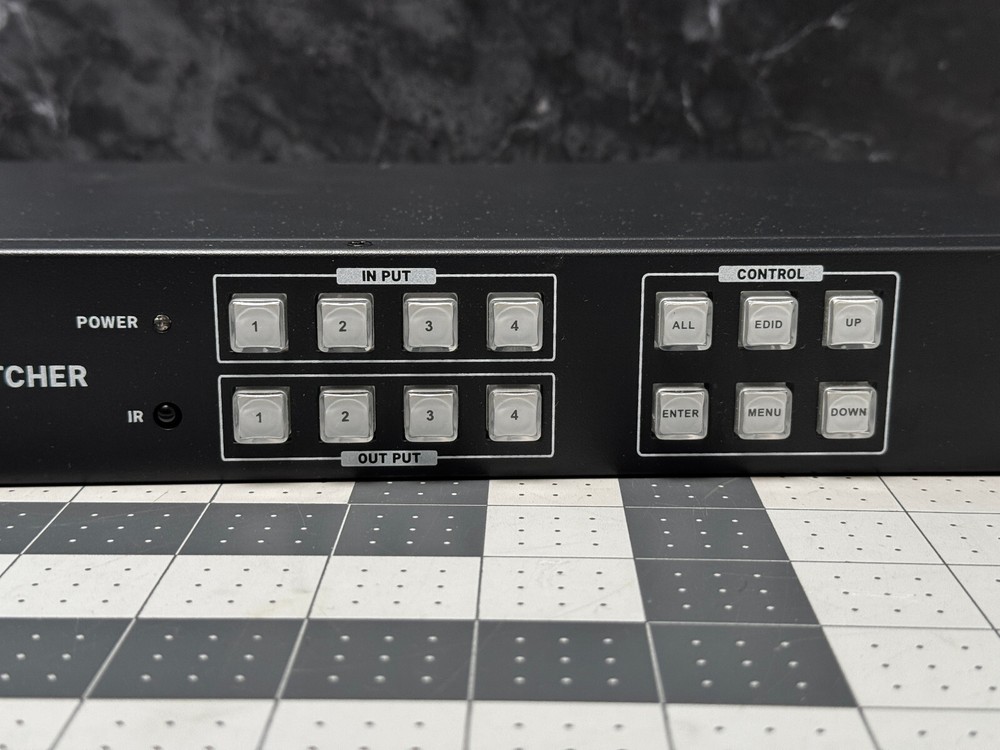 Yinker 4K 30Hz HDMI Matrix Video Wall Controller Multiviewer 4x4, Rack Switcher