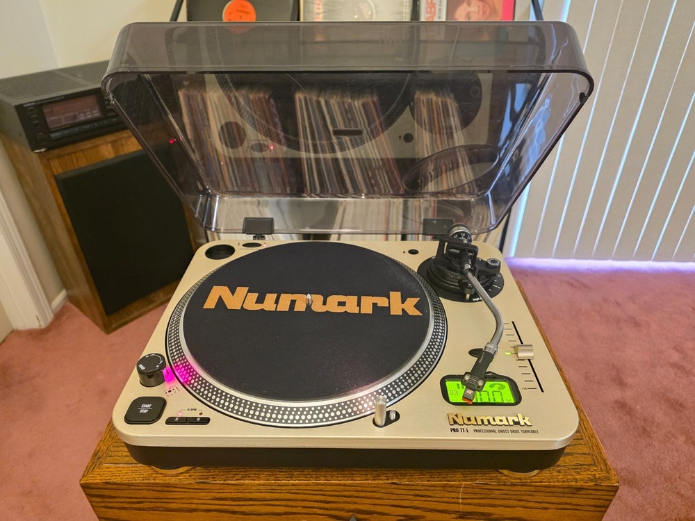 Numark Pro TT-1 Direct Drive Turntable ( Excellent Working Condition )