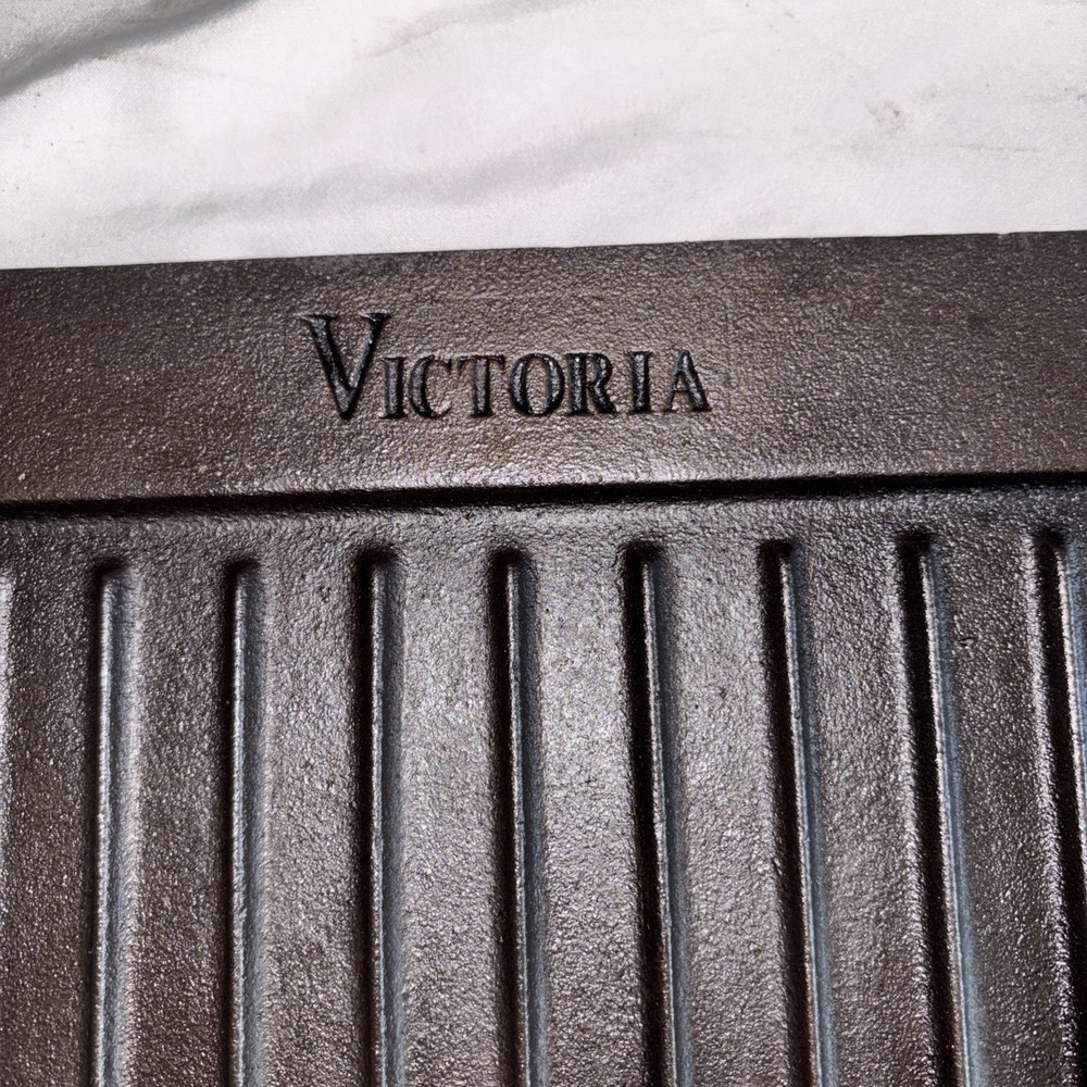 RESTORED Rectangular Cast Iron Double Burner Griddle, Reversible SEASONED