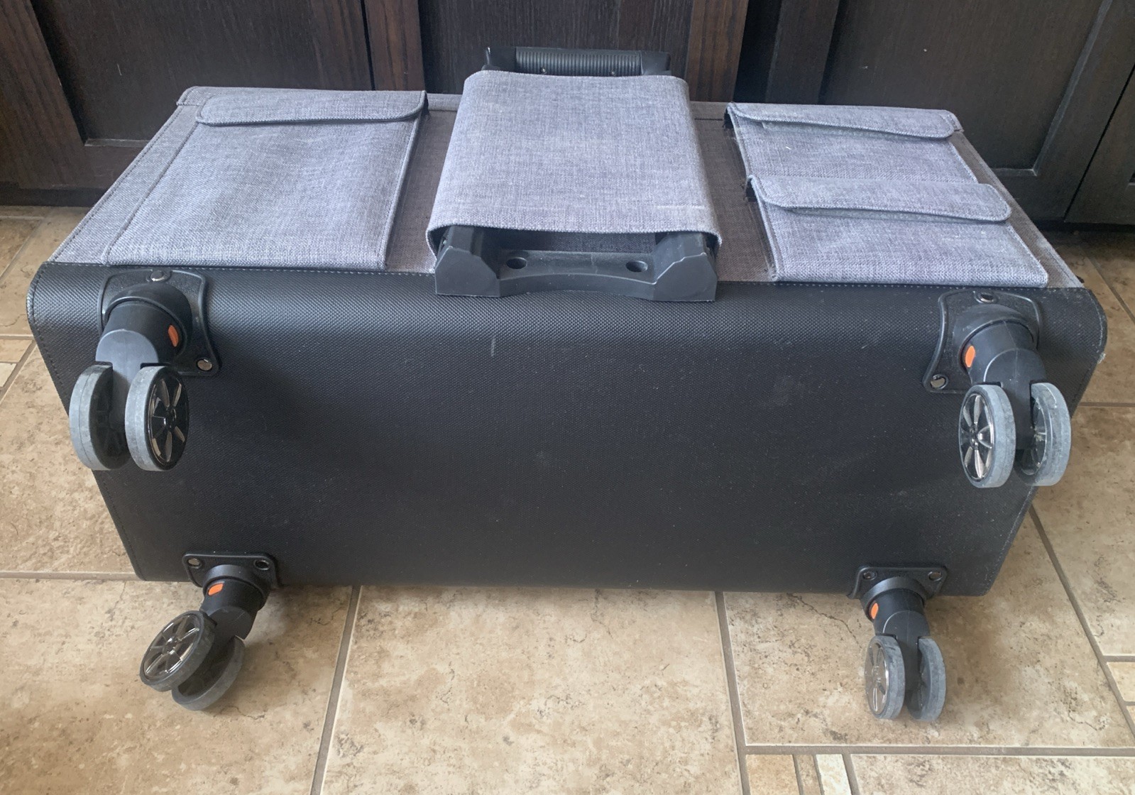 Cricut Craft Tote Travel Storage Handle Wheels Tweed Rolling Arts & Craft Case