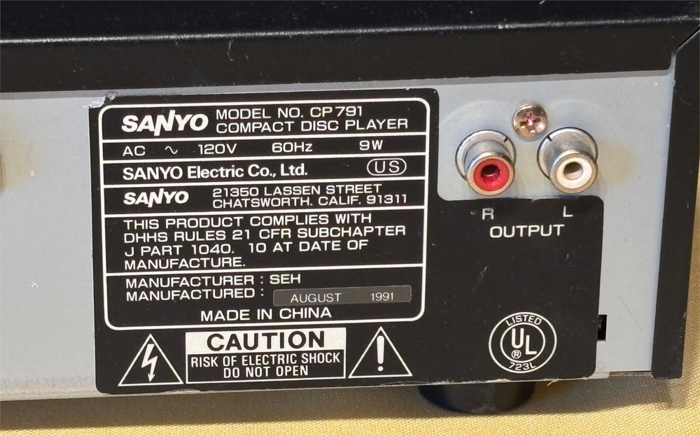 Sanyo CP791 Multi Function LCD Display Digital Compact Disc CD Player- No Remote