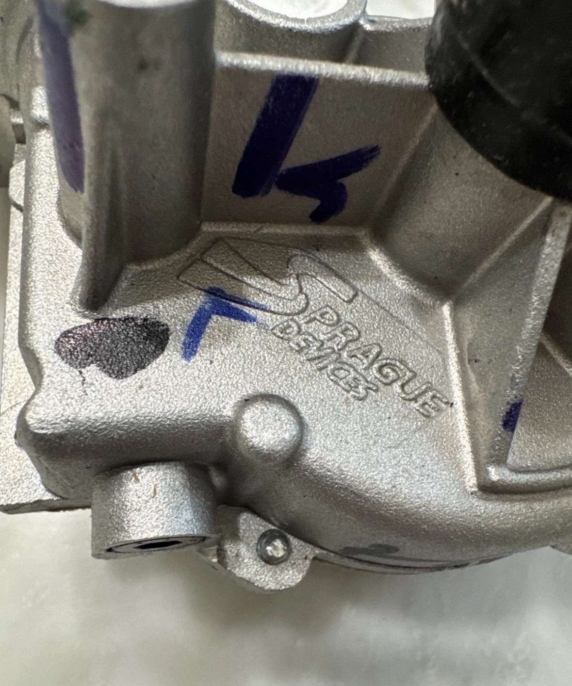 Genuine Volvo VNL OEM Windshield Wiper Motor E-008-293, 85150366, 78746824