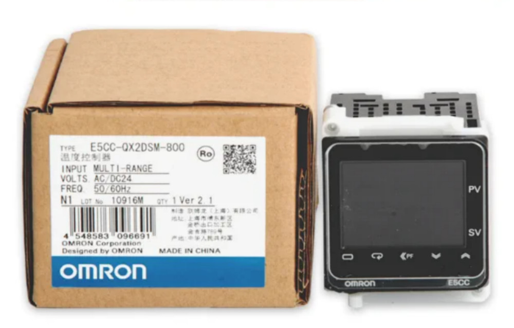 1pcs OMRON E5CC-QX2DSM-800 50/60Hz temperature controller