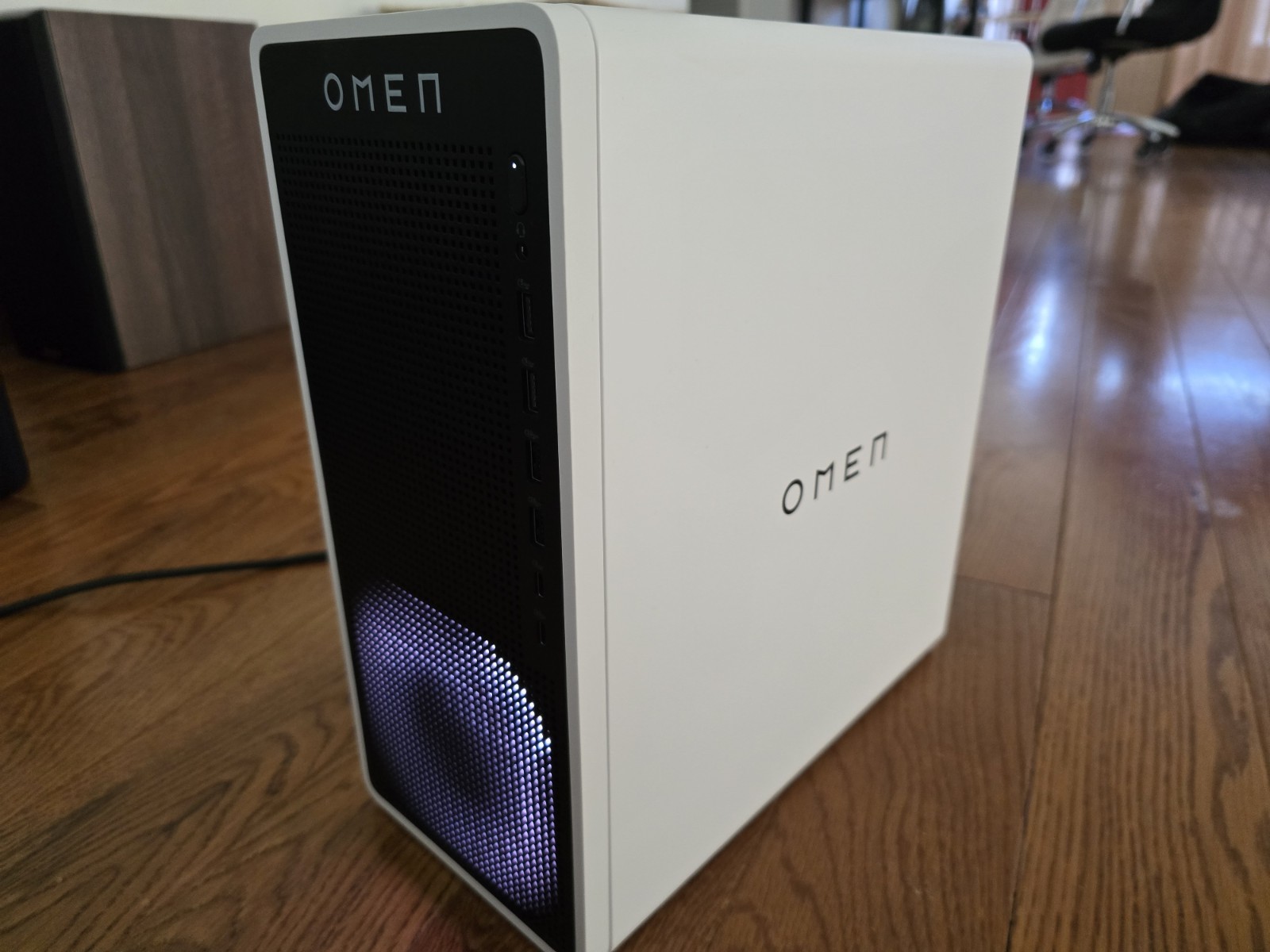 HP Omen 16L RTX 5060 Intel Ultra 7 265F 32GB RAM 1 TB SSD Gaming Desktop