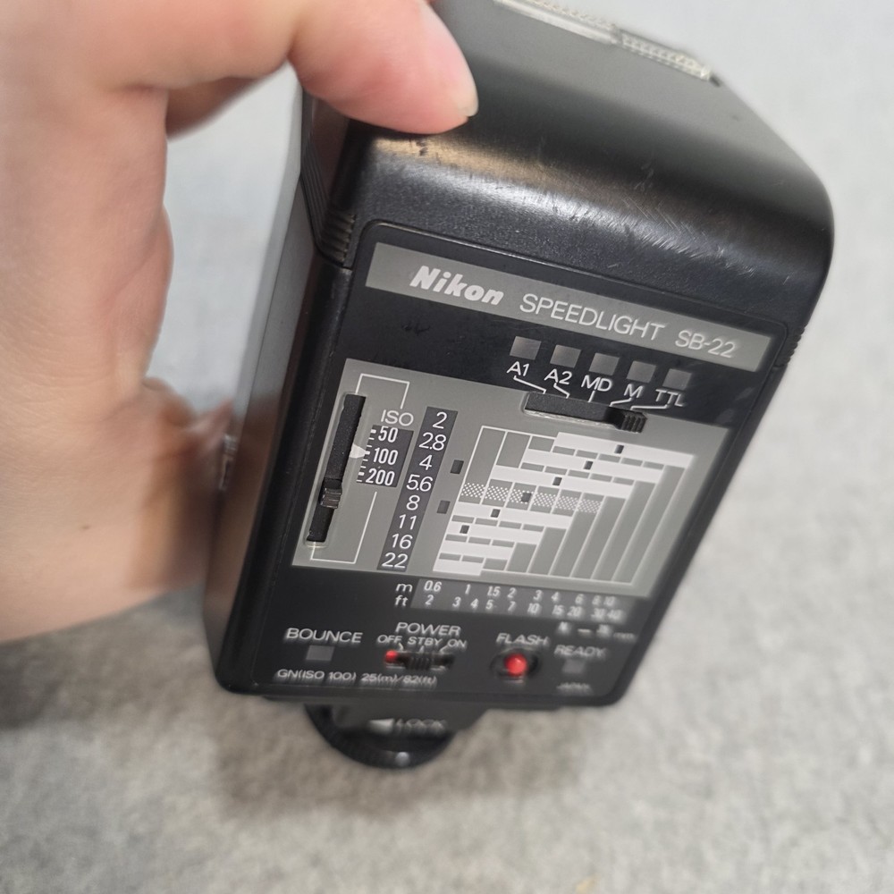 Nikon Speedlight SB-22 Shoe Mount Bounce Flash