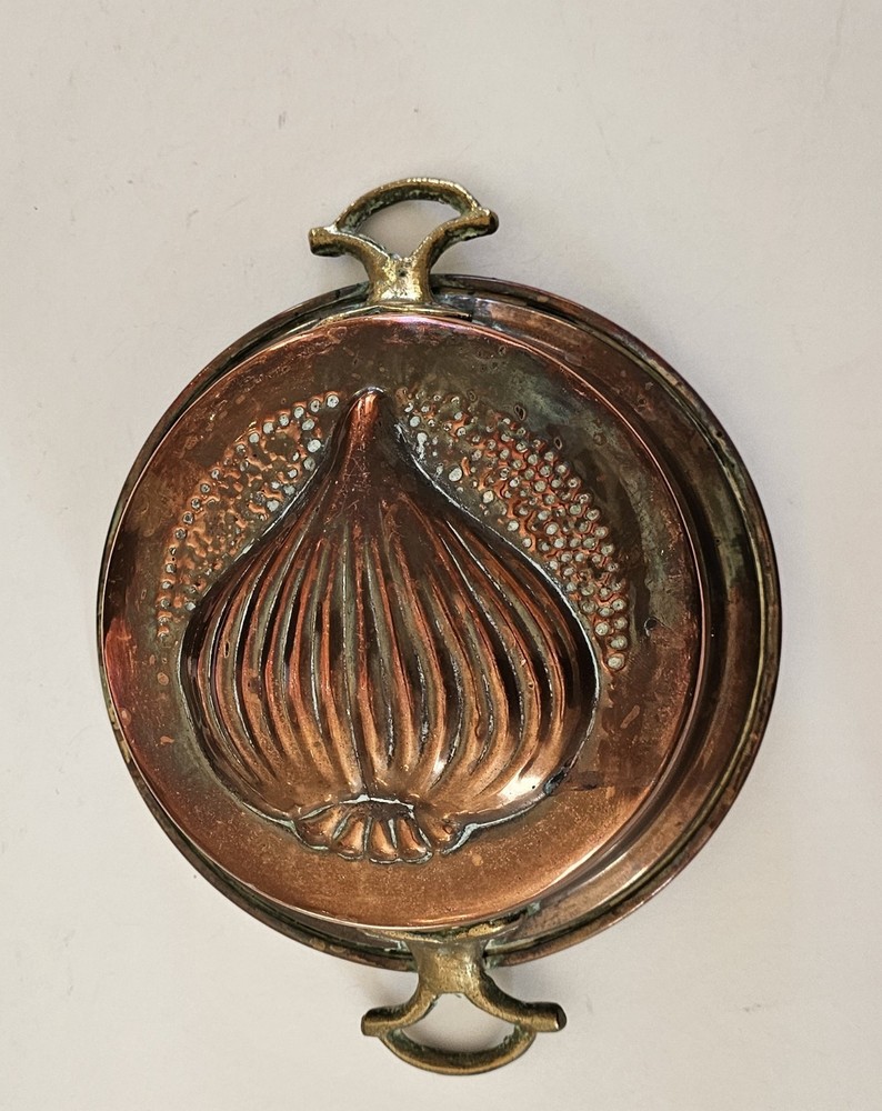 Vintage Copper Baking Dish, Mould, Onion Shape