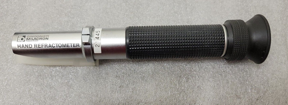 Cincinnati Milacron Hand Refractometer & case Made in Japan