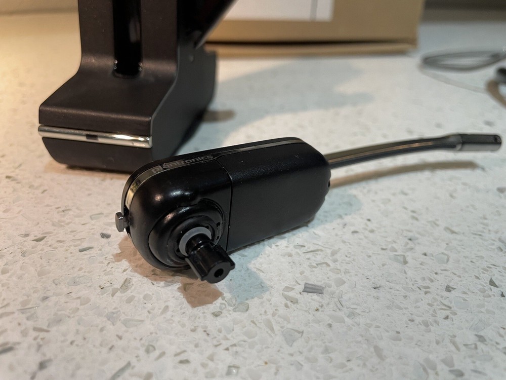 Plantronics Savi W445 Wireless Headset, USB D100A Dongle, Bluetooth, Two Battery