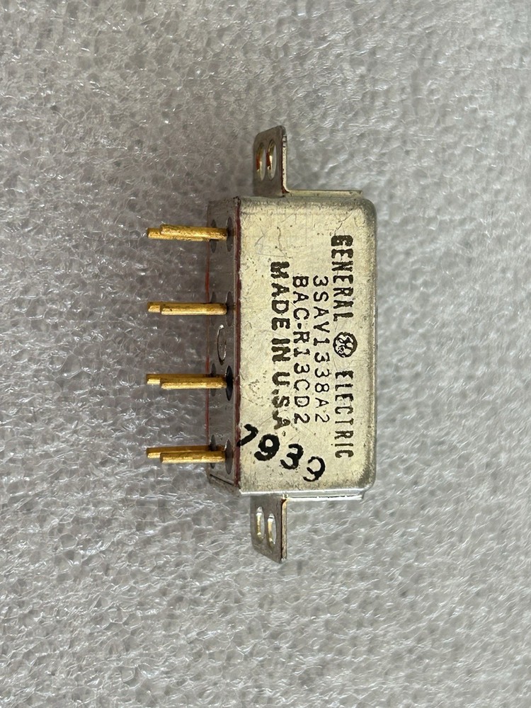 3SAV1338A2/BAC—R13CD2 Relay