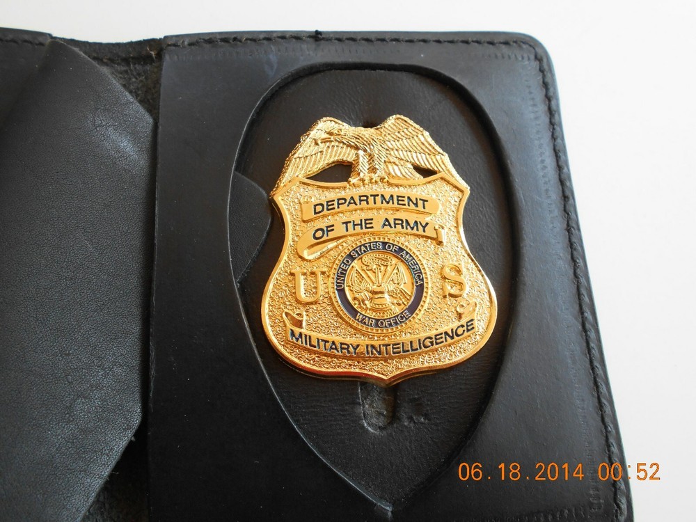 Federal Shield - Instructor Retired full size