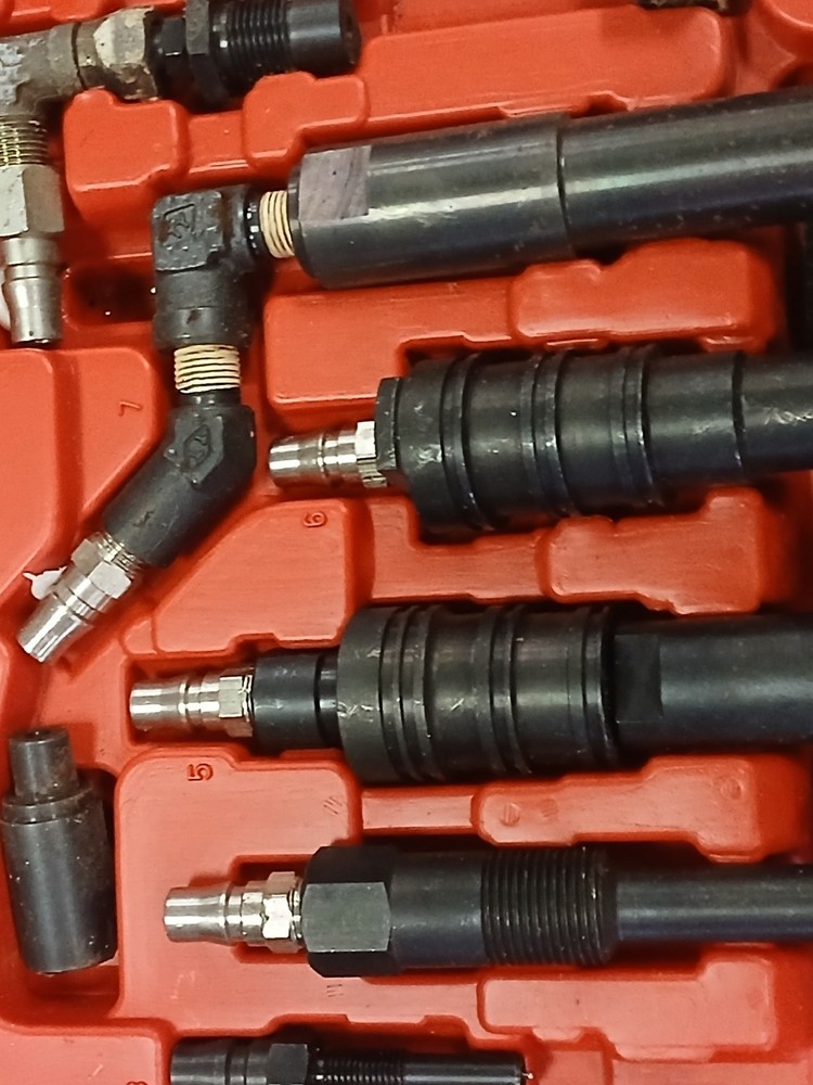 Engine Compression Tester Set Mod 46800 with Case By Harbour Freight
