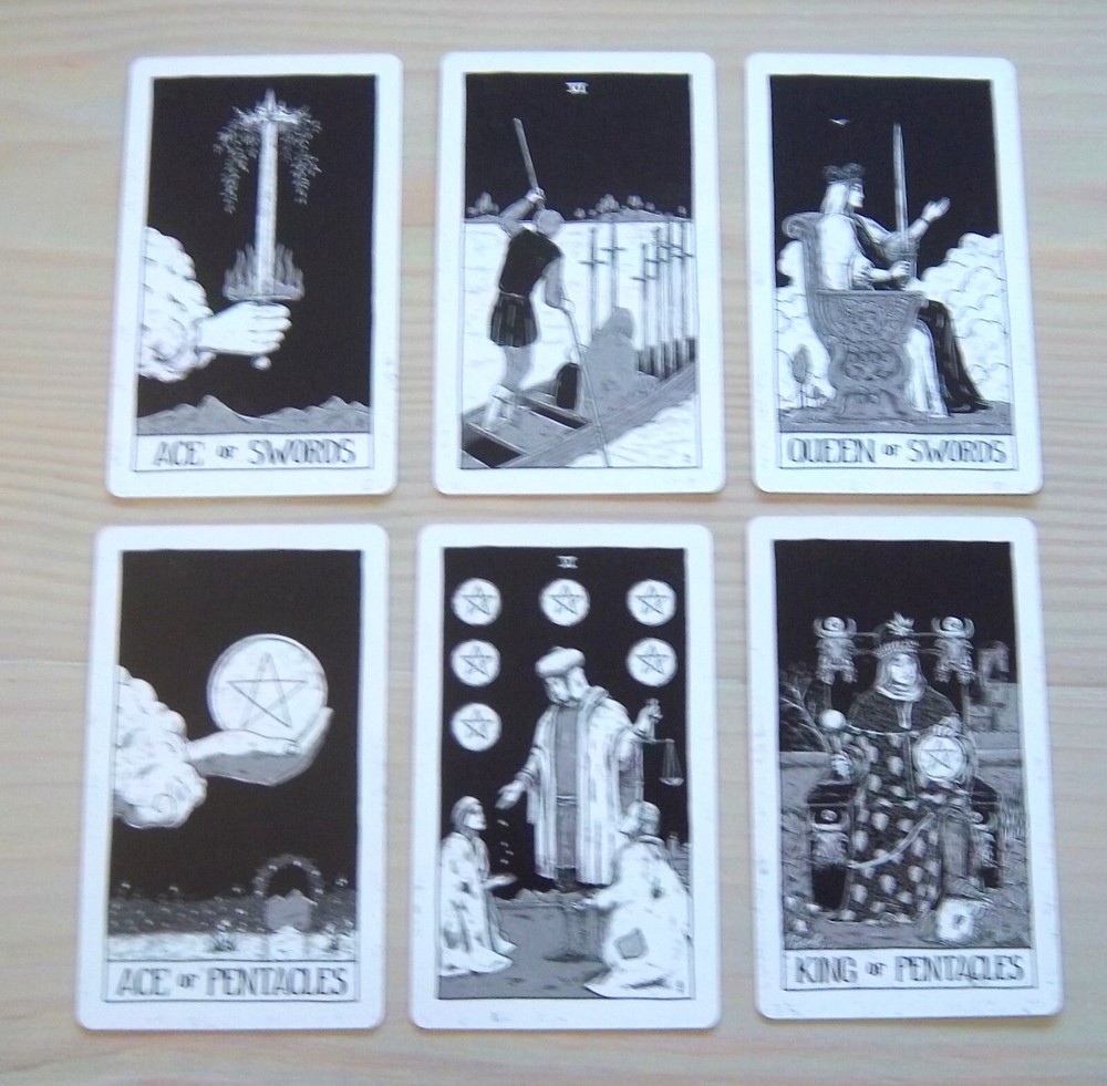 Black Ritual Tarot Deck by Adam Zonca w/ Guidebook - New / Sealed