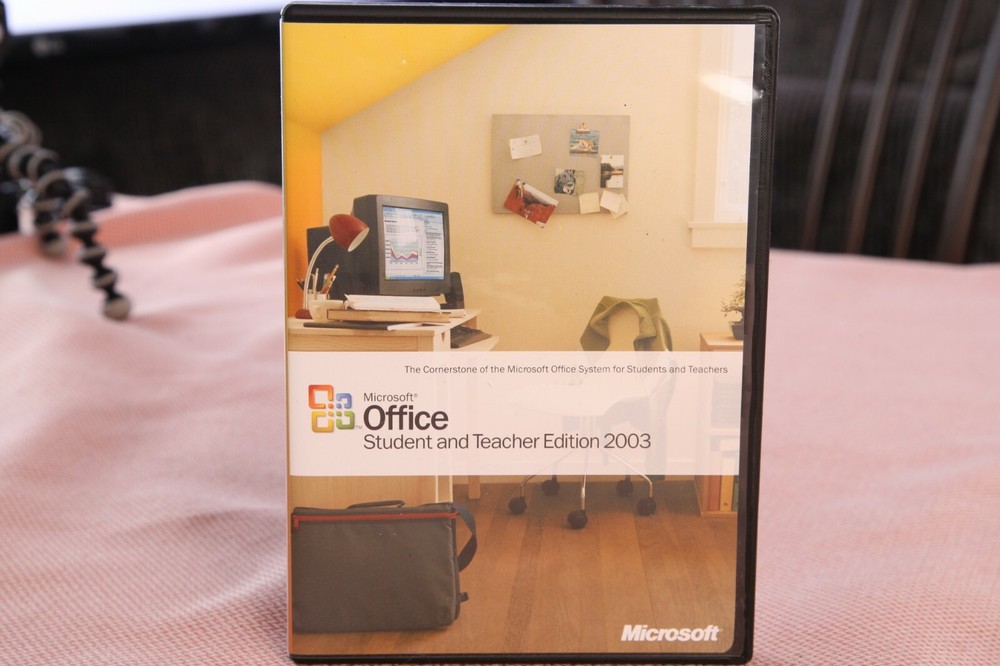 MICROSOFT OFFICE STUDENT AND TEACHER EDITION 2003 SOFTWARE WITH KEY