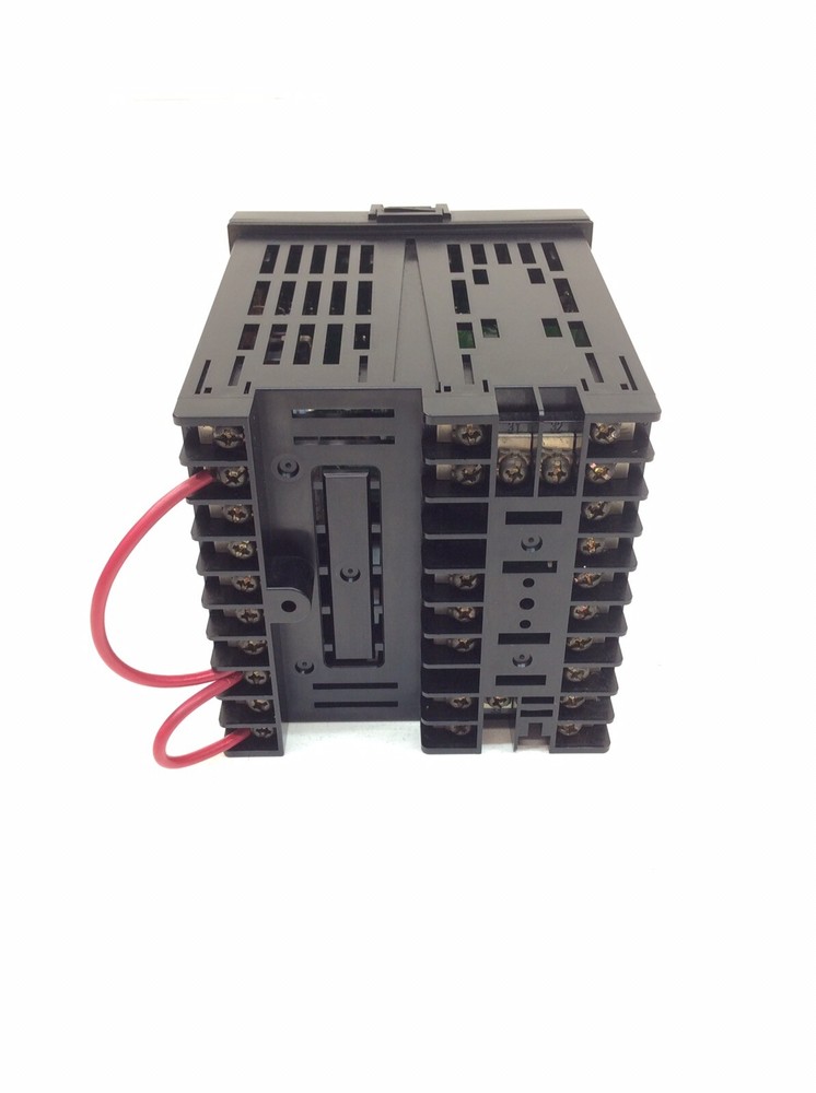 Omron E5AK-TAA2-500 Process, Temperature Digital Controller Relay LED 100~240VAC
