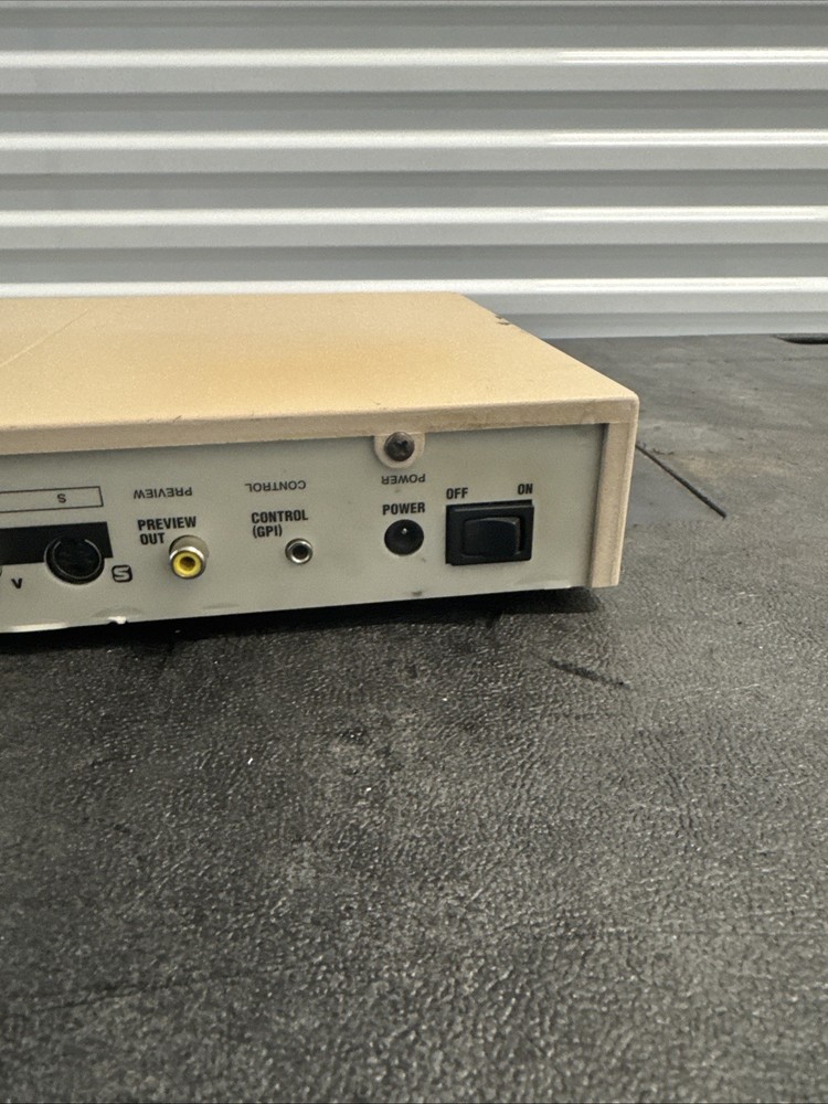 VIDEONICS, TM3000NTSC, VIDEO TITLEMAKER 3000