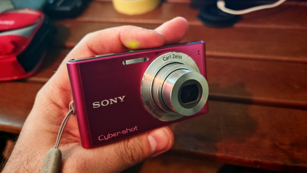 Sony Cyber-Shot DSC-W320 Camera