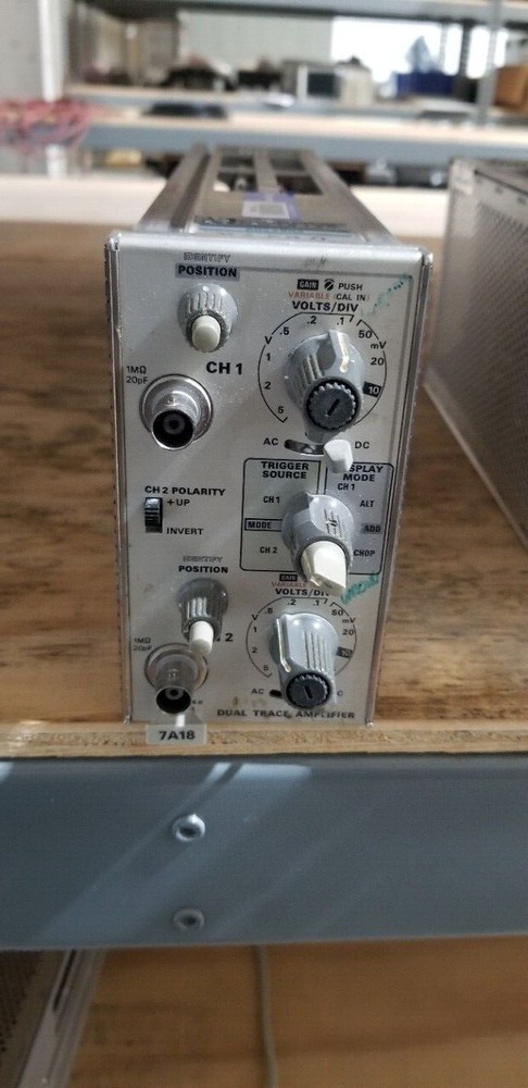 Tektronix 7A18 Dual Trace Amplifier Plug In Unit #13 READ!!
