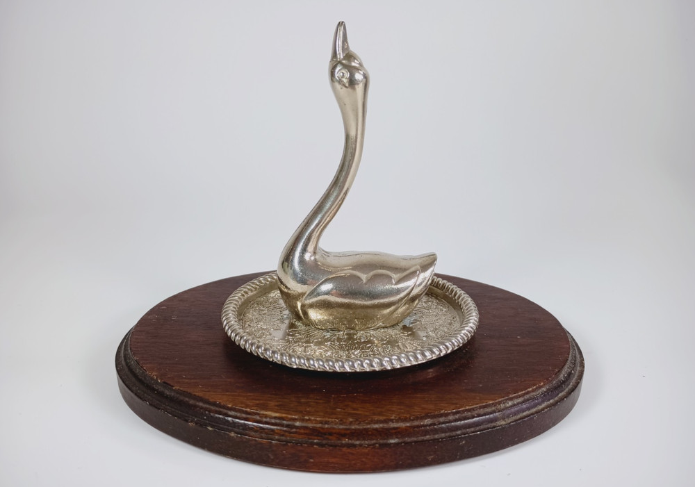 Vintage Silverplated Swan Ring Holder Jewelry Tray.