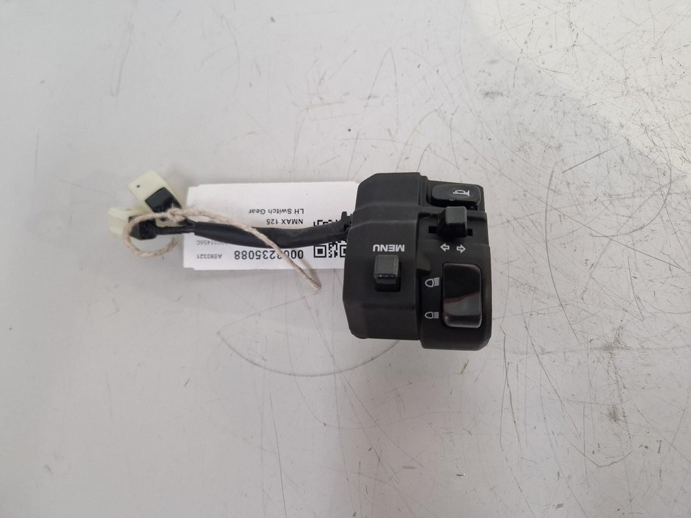 YAMAHA NMAX 125 2025 LEFT SIDE SWITCH GEAR