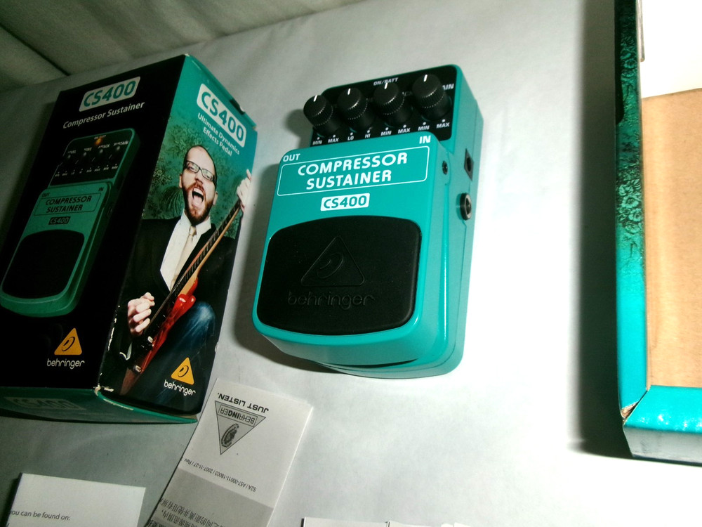 Behringer CS400 Compressor Sustainer Pedal new in box