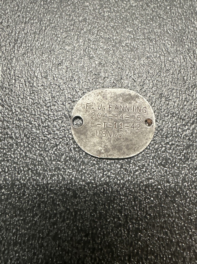 WWII 1942 USNR  Dog Tag B-t-11-42 - aged condition
