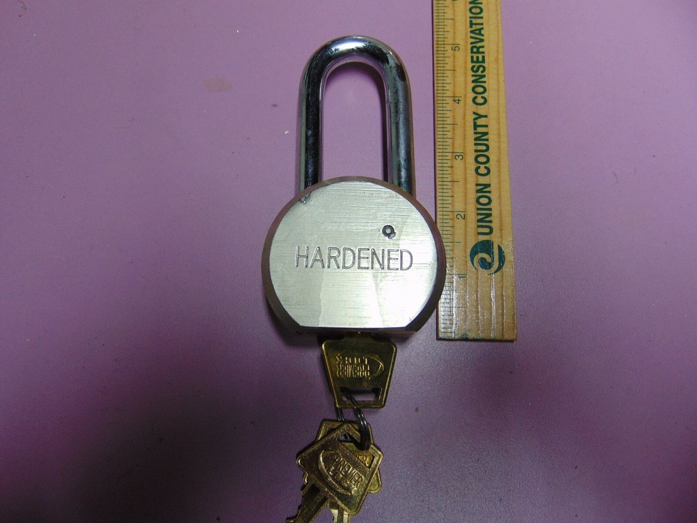 1  PREMIER LOCK   PADLOCK WITH 3 KEYS              LOCKSMITH