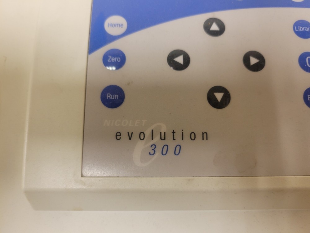 Thermo Scientific 10300201 REF EVO300 PC Evolution 300 UV-VIS Spectrophotometer