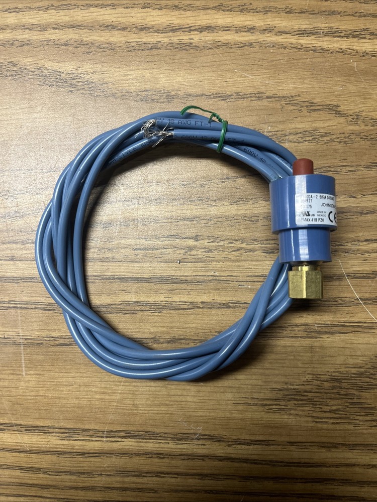 Johnson Controls P100DA2 Pressure Switch