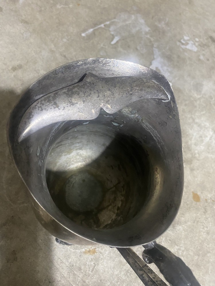 Leonard Silverplate Footed Water Pitcher With Ice Lip 8.5”