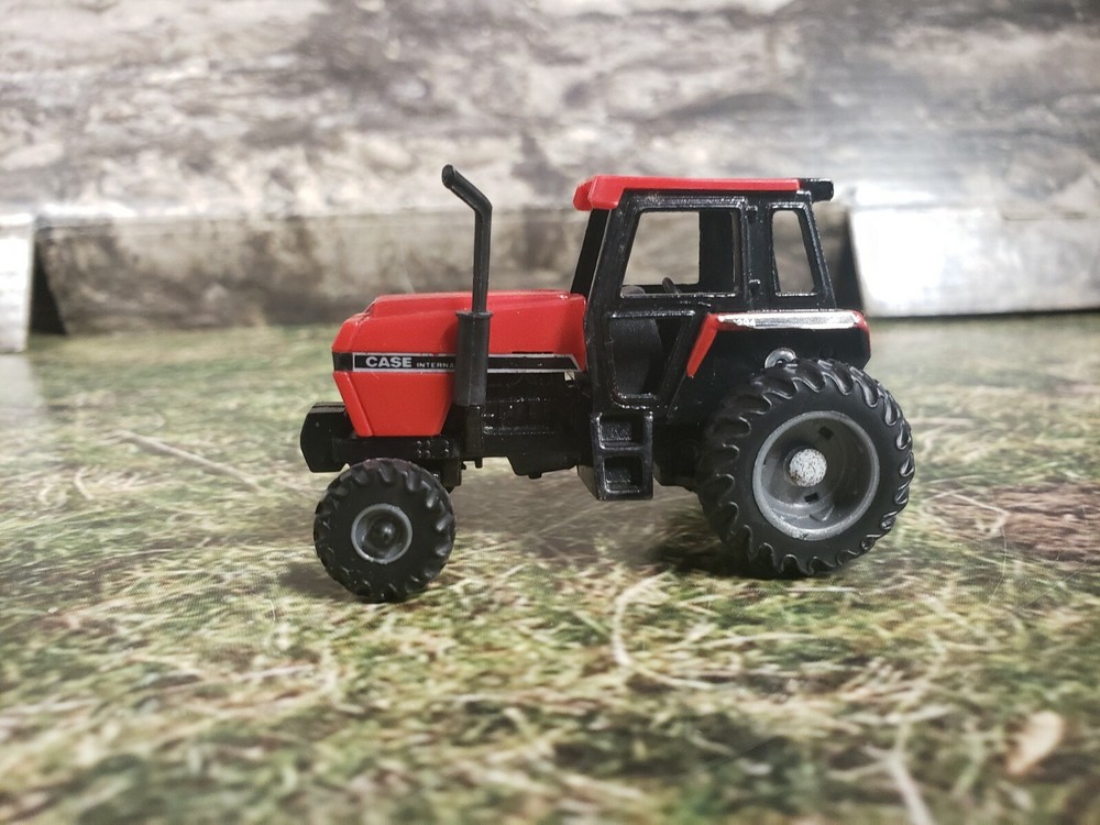 B Ertl Case 3294 Tractor S Scale 1/64
