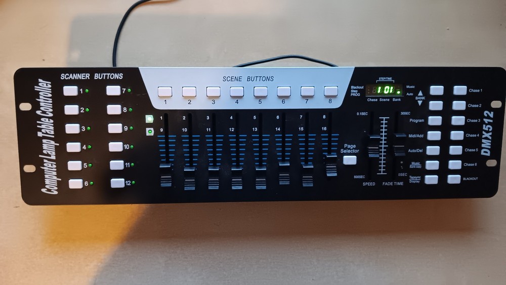 DMX512 Computer Lamp Table Controller