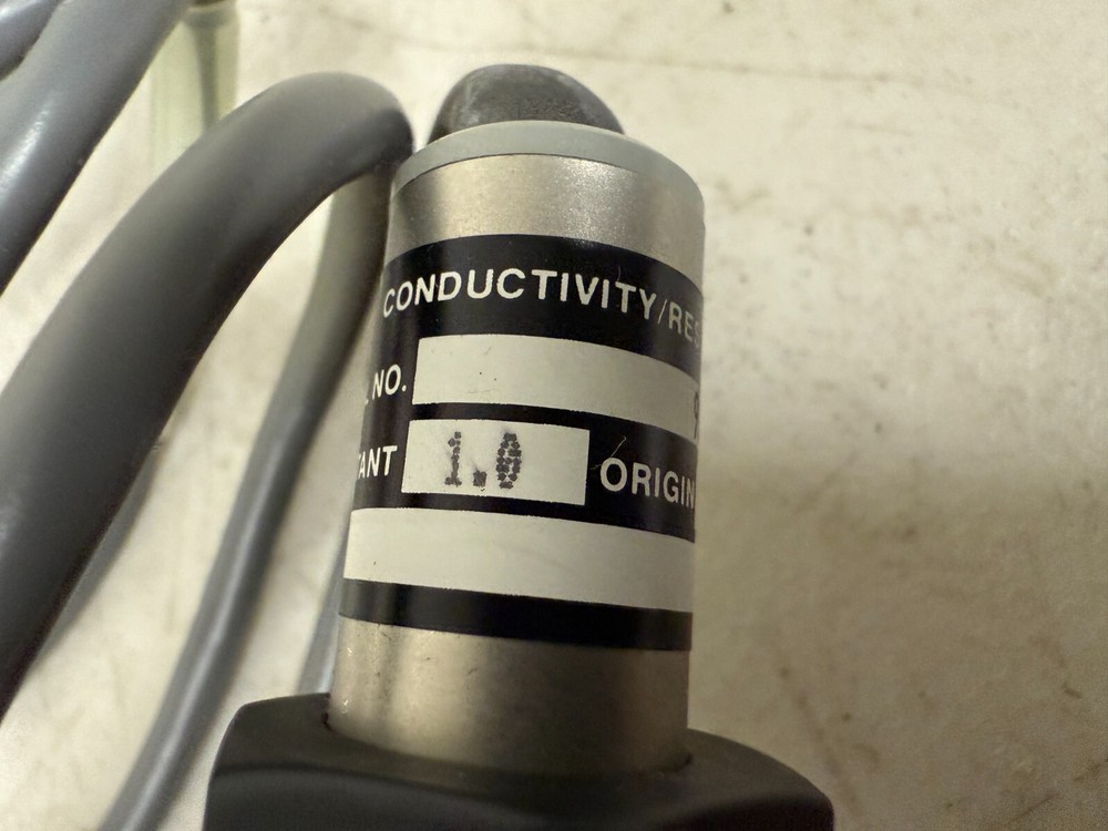 FOXBORO 910 EA3 2B1117 CONDUCTIVITY CELL