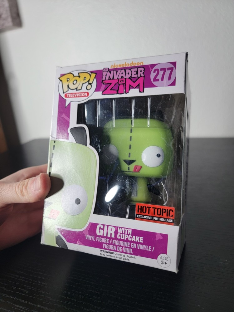 Funko Pop! Vinyl: Nickelodeon - GIR (Cupcake) - Hot Topic (Exclusive) #277 DMG🔥