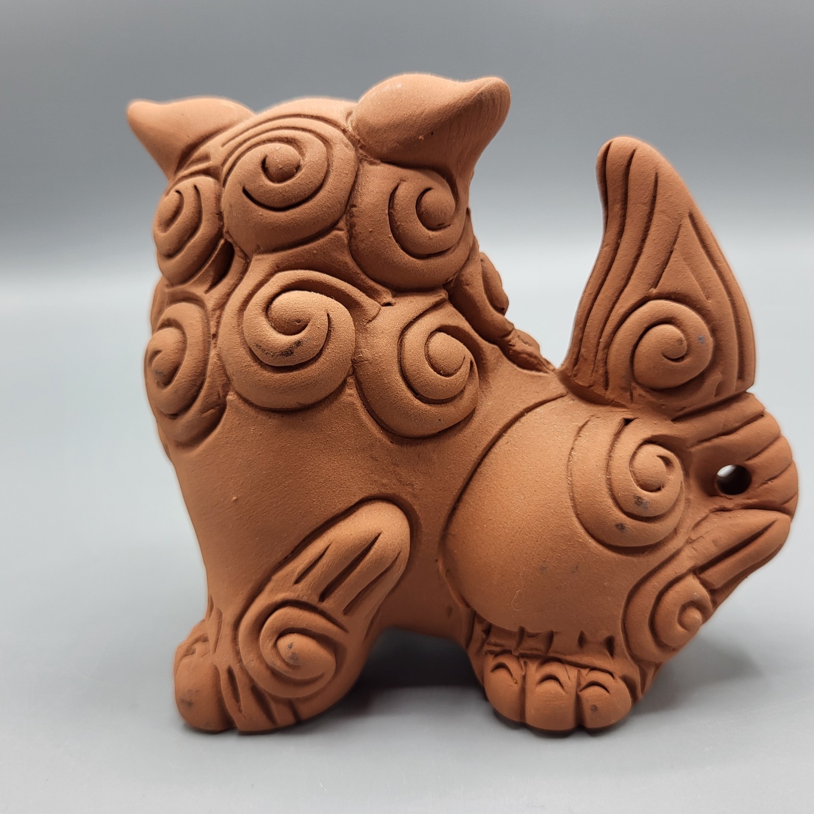 Set of 2 Okinawan Shisa Foo Dog Guardian Lions Figurines Terra Cotta Clay 3.5"