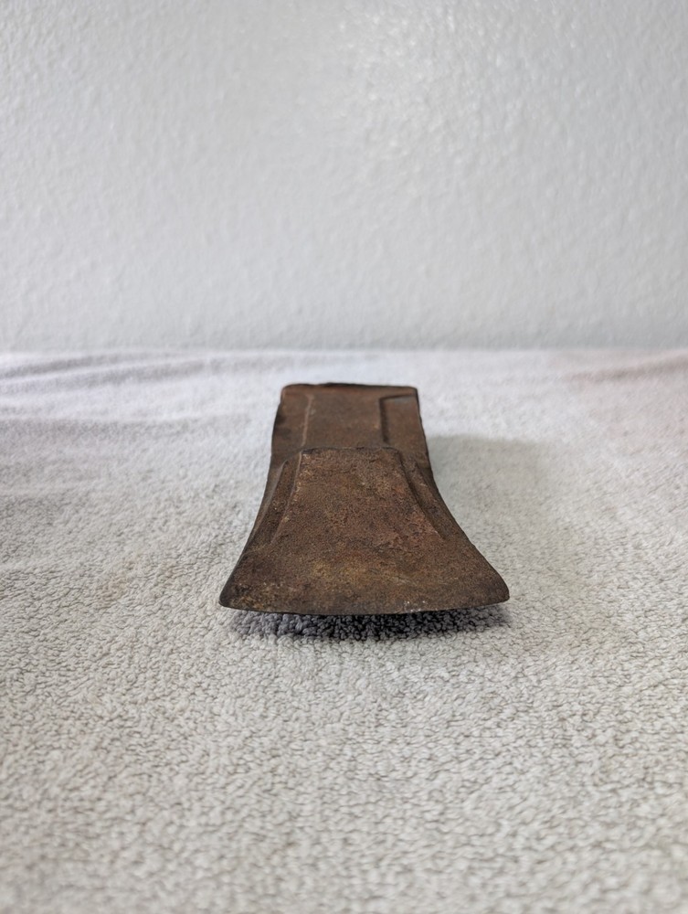 Vintage Rusty Ax Head Cool Design Cool Shape Unique Ax Head
