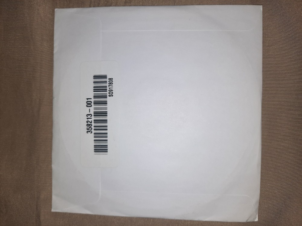 Operating System CD Microsoft® Windows® XP Home Edition Service Pack 2 SEALED