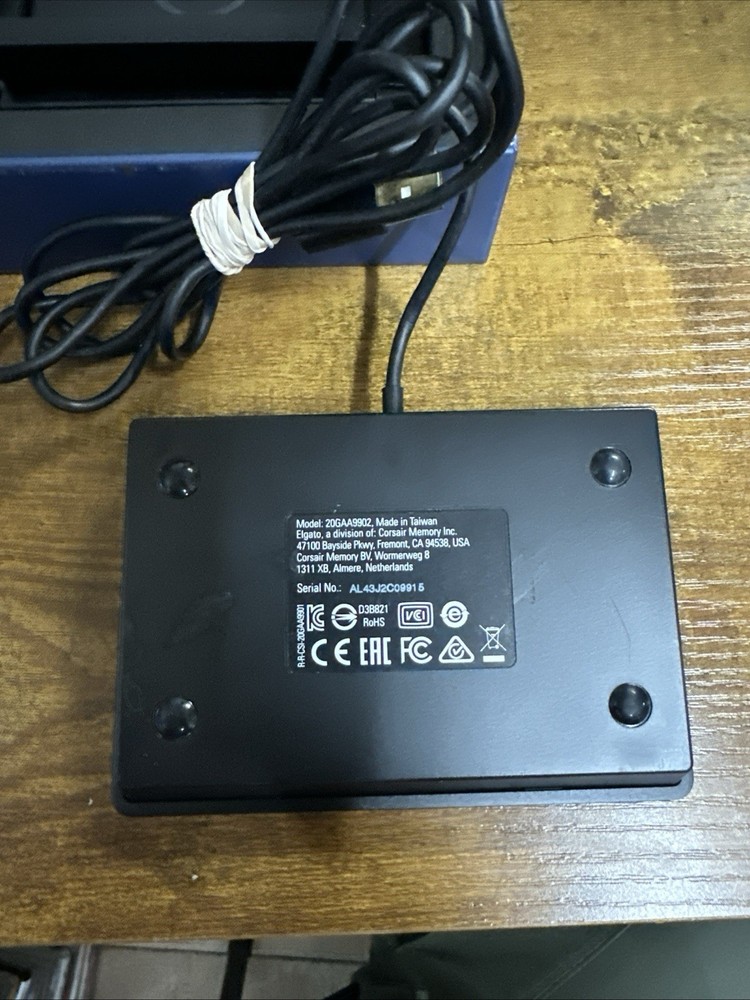 Elgato Stream Deck Live Content Creation Controller - Black, 15 Macro Keys