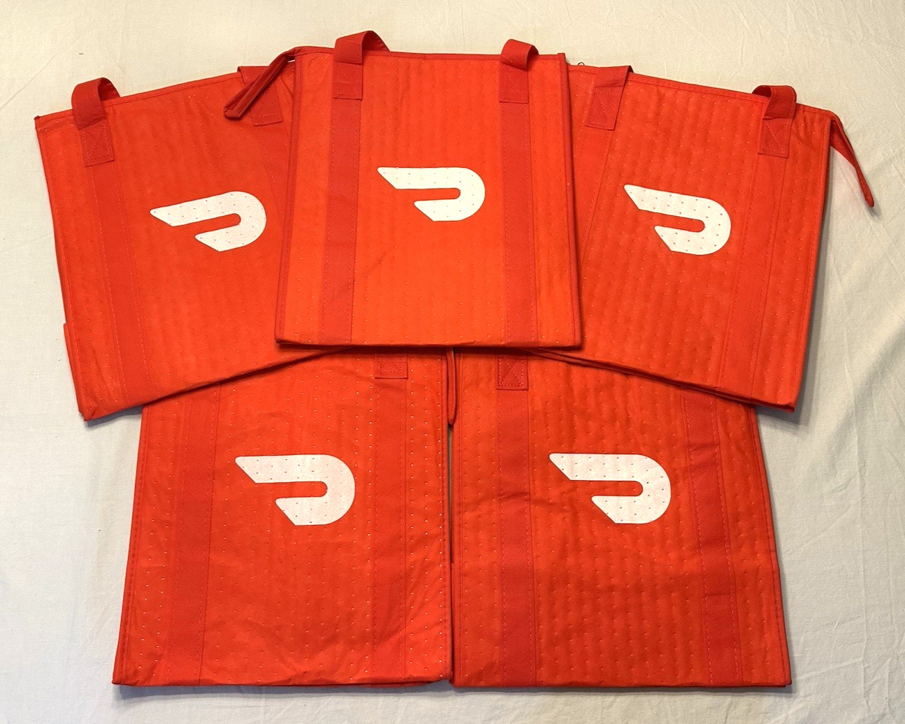 Lot of 5 ~ DOORDASH ~ 13x15x9 ~ Zippered Insulated Delivery Bag / Tote ~