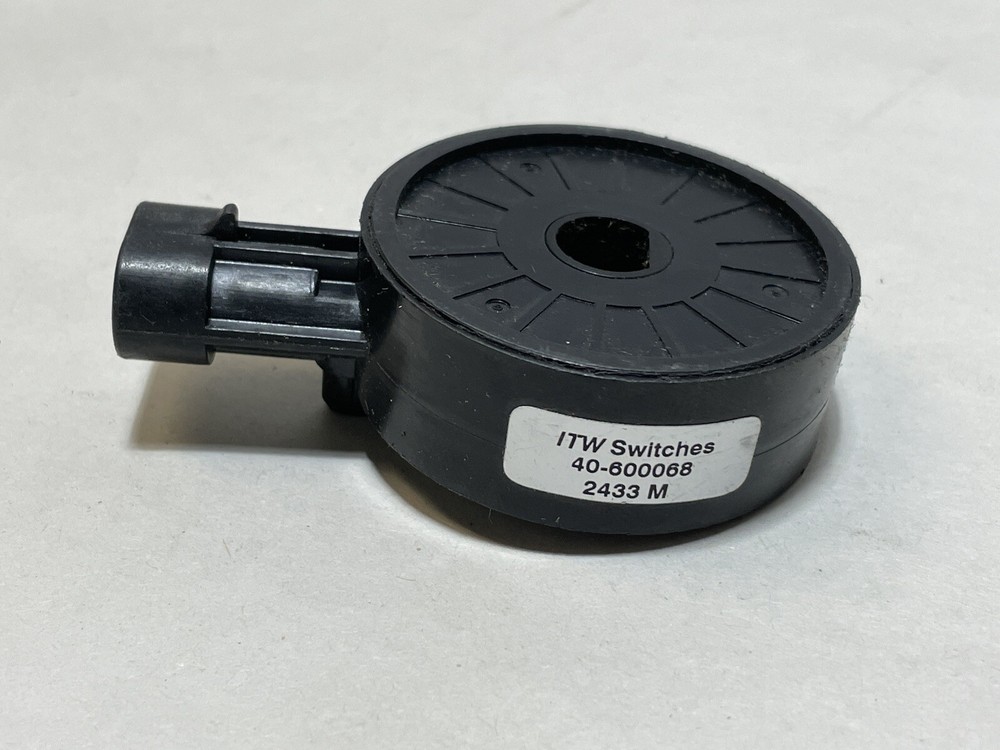ITW Rotary Gear Case Switch 2-Pin 40-600068