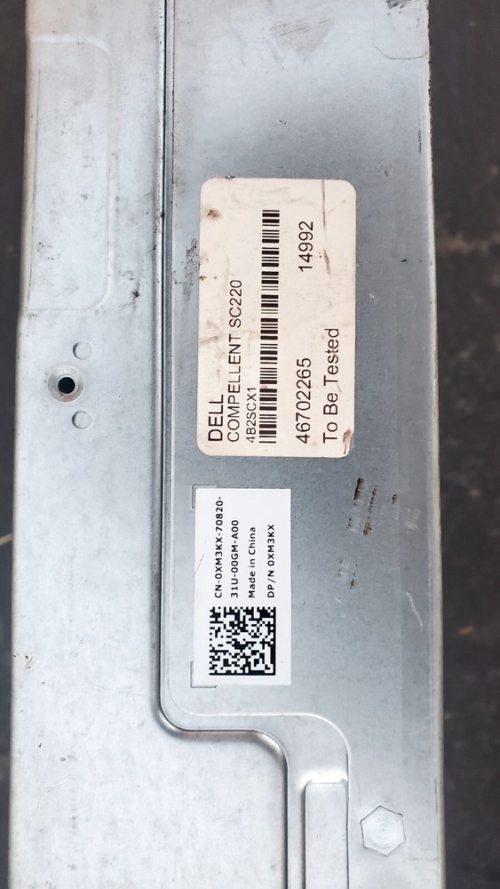 Dell Compellent SC220 Direct Attached Storage Array 2x PS / No trays or Control