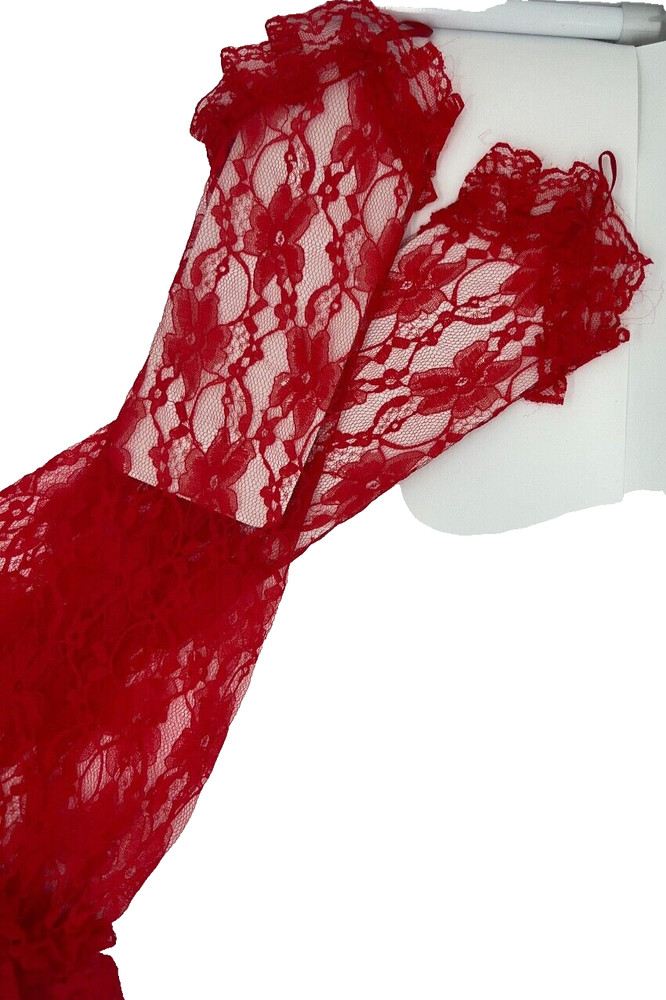 Long Red Lace Gloves Ruffles without Fingers