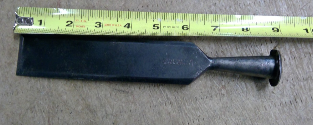 Vintage T.H. Witherby 1-1/2” Wide Beveled Edge Socket Chisel