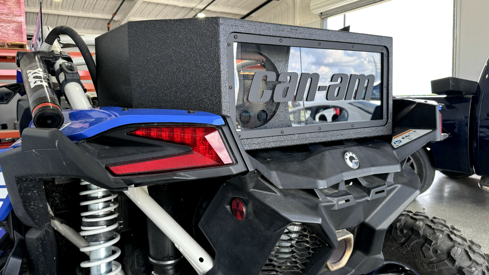 Can-am Maverick X3 17-23 Tail Gate Subwoofer Enclosure Box 17-23 2x10" Woofers