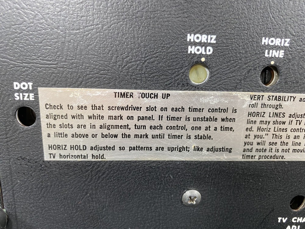 Sencore Model CG19 Caddy Bar Generator Pattern Selector Color Output No. 764577