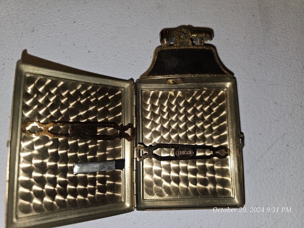 Zippo Mastercase Fashioned By Ronson