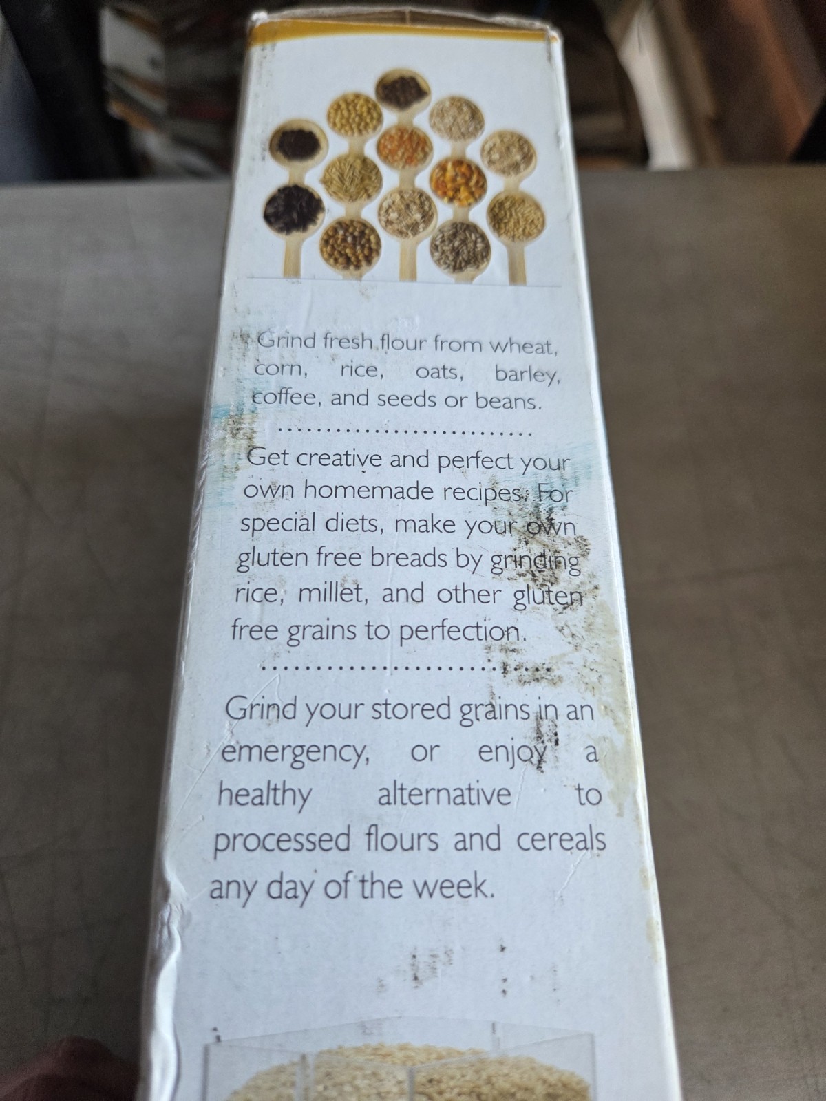 Brand New Victorio Kitchen Crop VKP1024 Deluxe Grain Mill Hand Crank