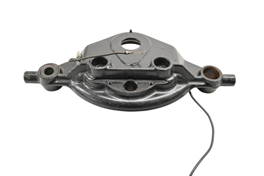 04 Harley-Davidson Electra Glide FLHTCSE Upper Steering Bracket