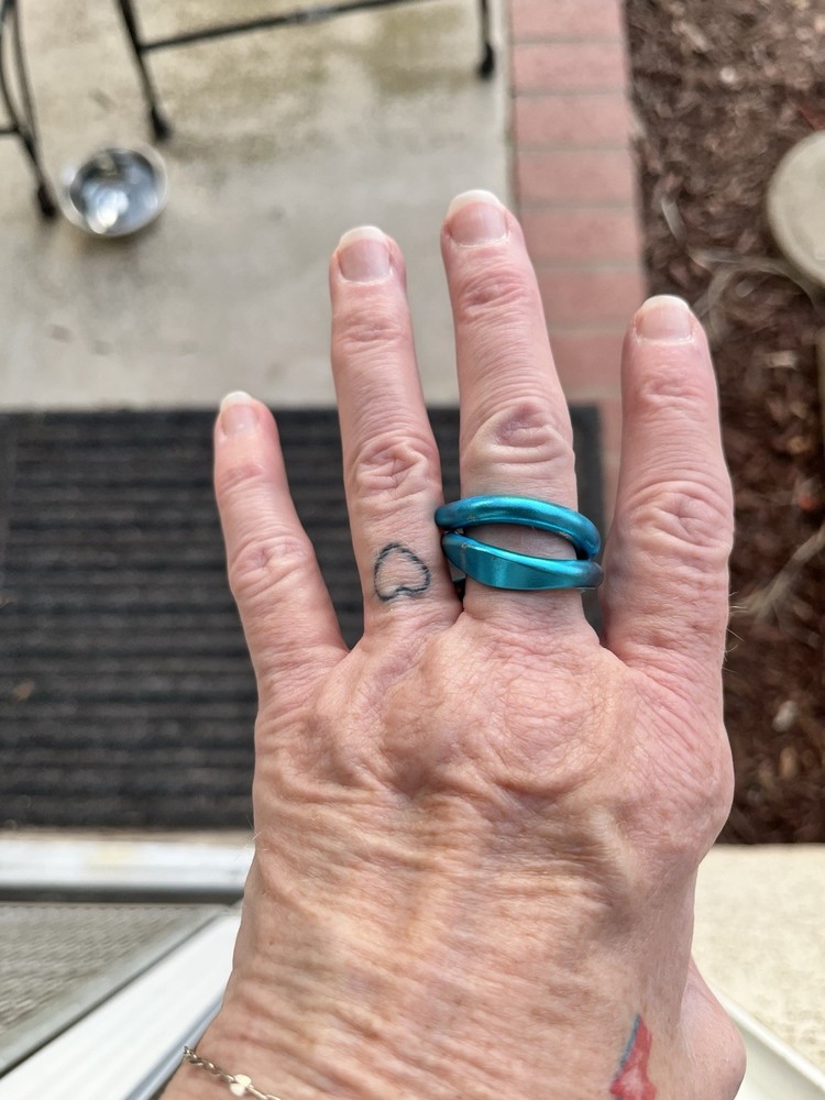 Knitting Needle Ring Blue