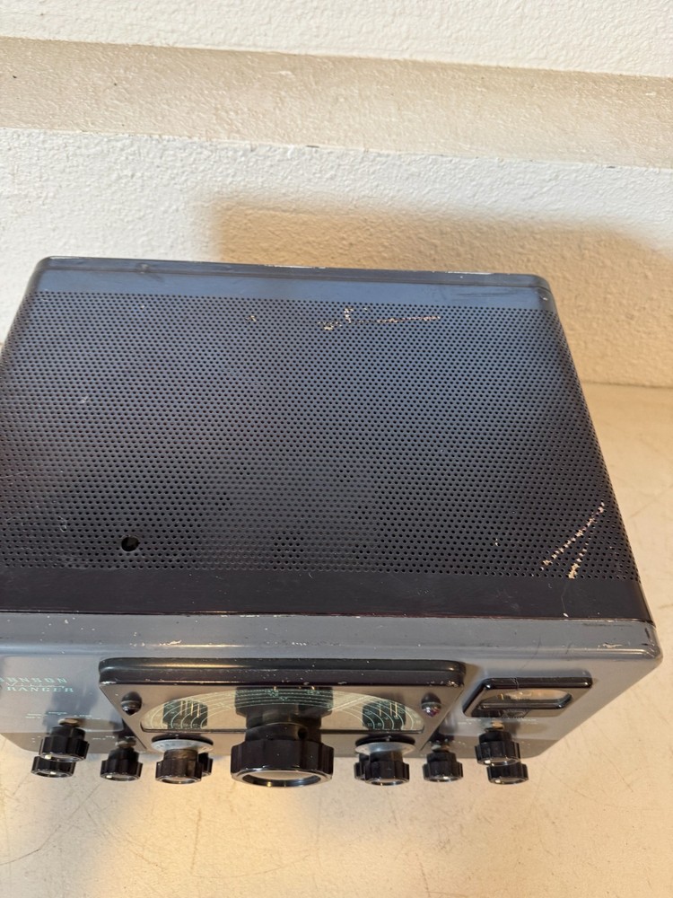 Johnson Viking Ranger Tube Transmitter Powers On Tubes Light Meter Works